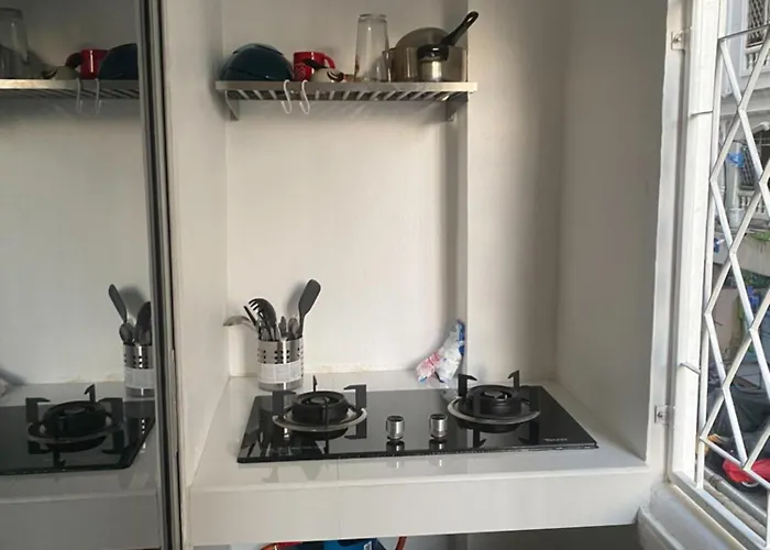 Modern 2-Bedroom Condo Near Foodie Market 11 Min, Mega Bangna, Bangna Trad Road 12 Min, Suvarnabhumi Airport 15 Min Bangkok