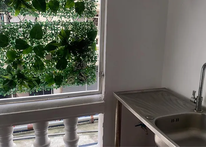 Modern 2-bedroom Near Foodie Market 11 Min, Mega Bangna, Bangna Trad Road 12 Min, Suvarnabhumi Airport 15 Min Apartment Bangkok